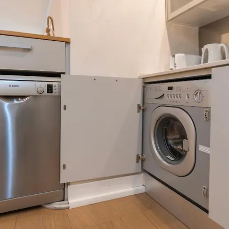 1bdr With Terrace In Alfama Centre By Lovelystay Apartament *