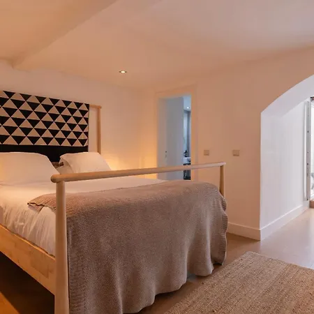 1bdr With Terrace In Alfama Centre By Lovelystay Lejlighed *