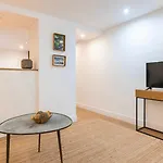 アパート 1bdr With Terrace In Alfama Centre By Lovelystay *