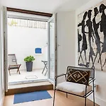 アパート 1bdr With Terrace In Alfama Centre By Lovelystay